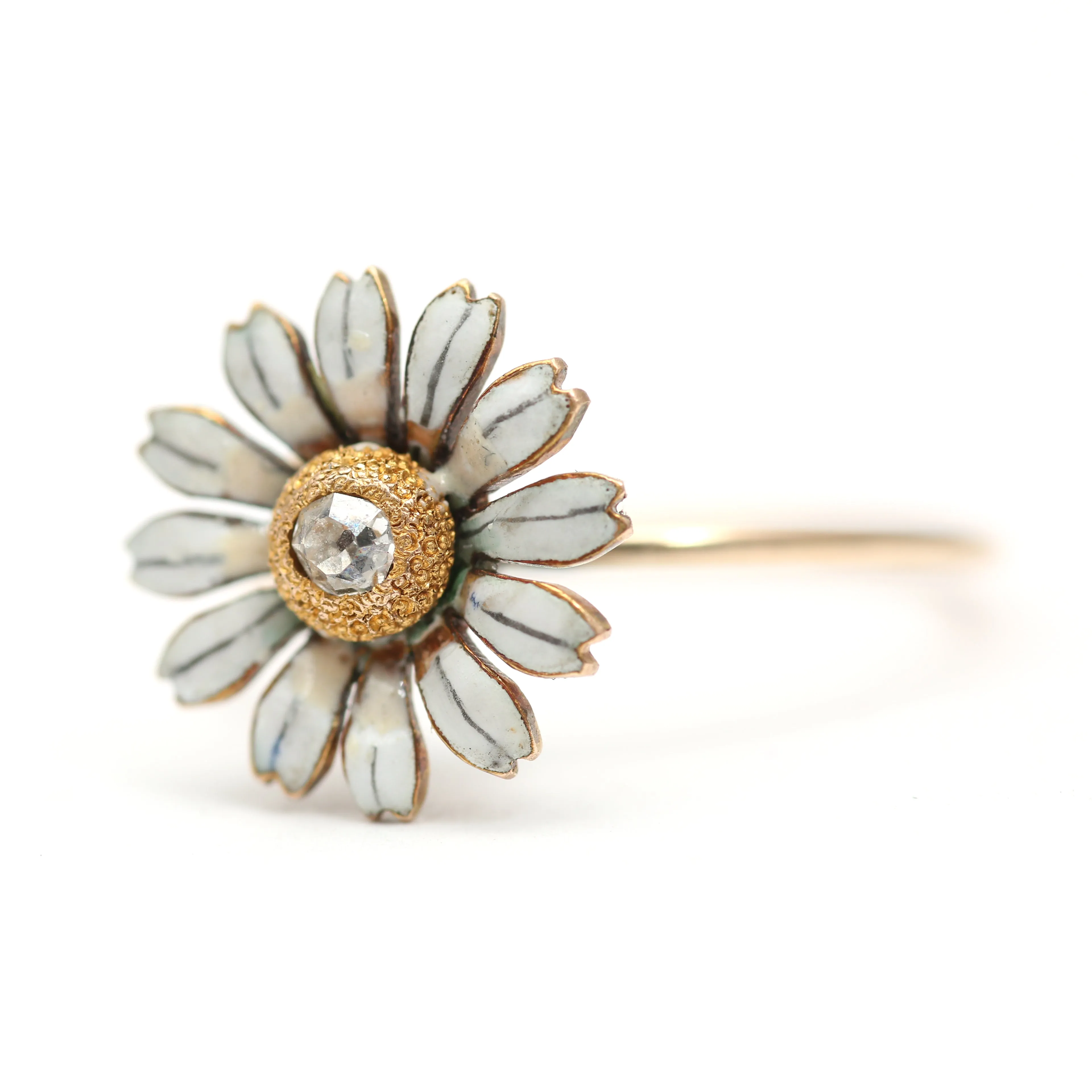 14k Diamond Daisy Ring
