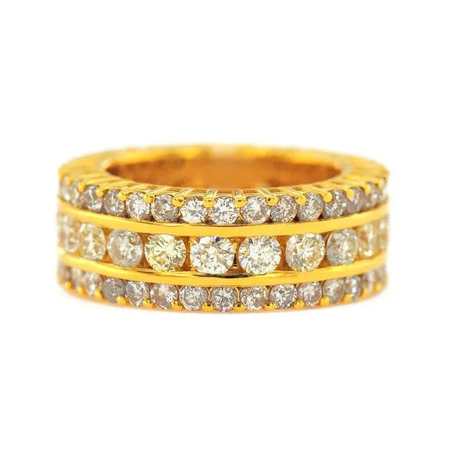 1JDR8.6 - DIAMOND BAND RING