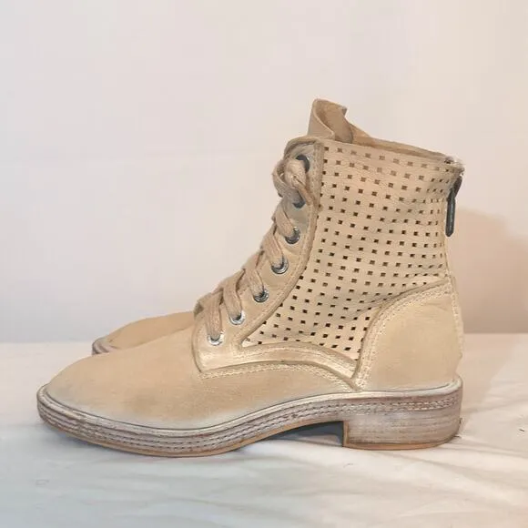 3 FOR $50! 🎁 DOLCE VITA Aldis Ivory Nubuck Lace Up Combat Ankle Boot Sz.…