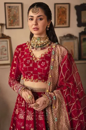 Afrozeh Luxury Velvet Collection Naghma'21 (Dur-e-Fishaan) D - 02