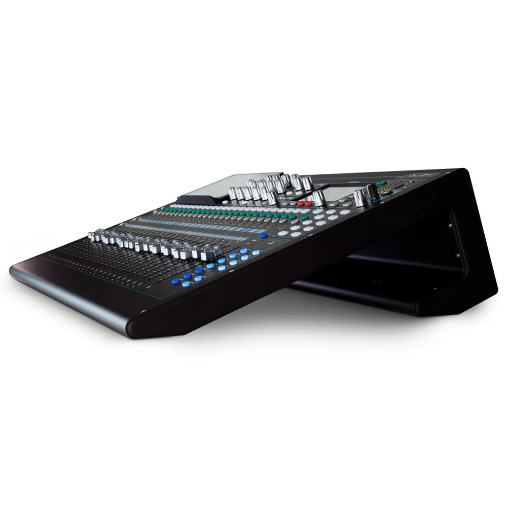 Allen & Heath AH-QU-24C 30 Entradas / 24 Salidas Mezcladora digital