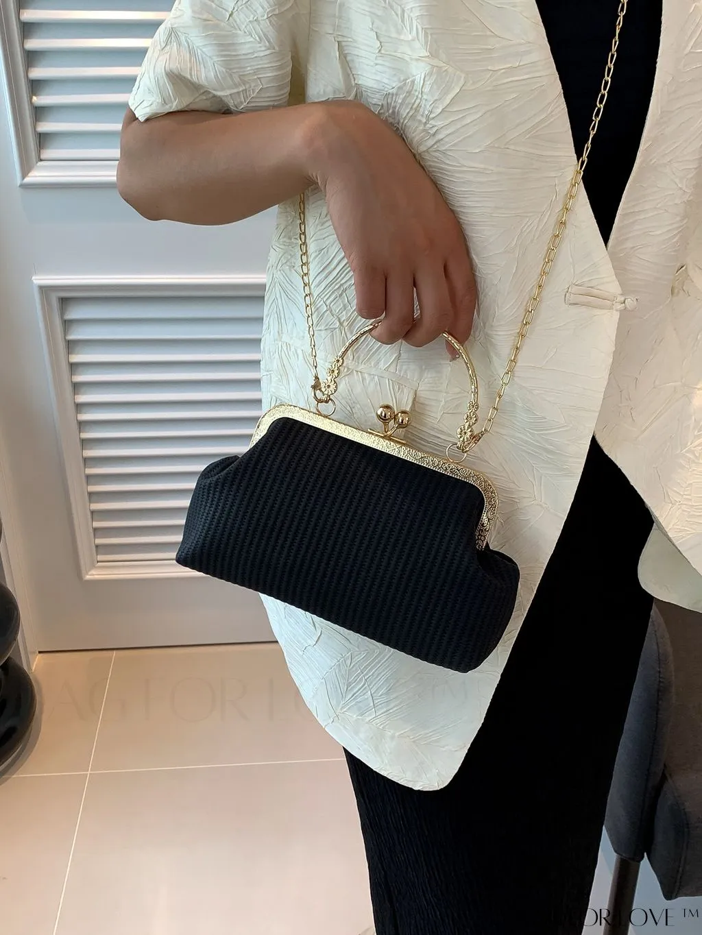 BagForLove - Black Envelope Closure Handheld Shoulder Bag - Simple and Elegant