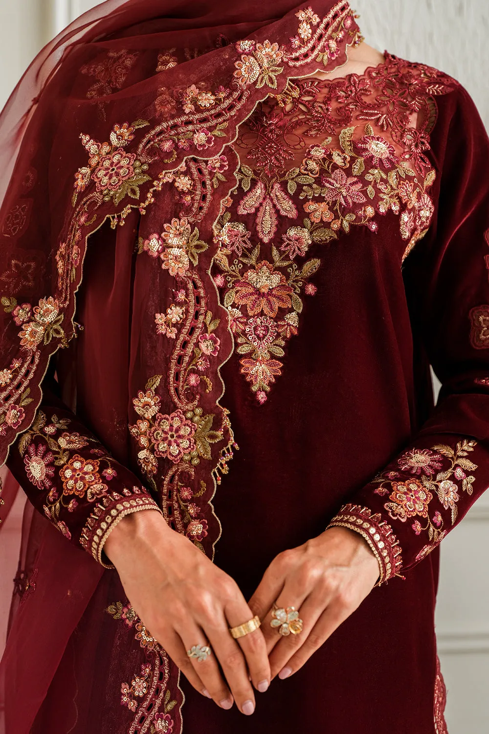 Baroque Embroidered Velvet Collection UF-747