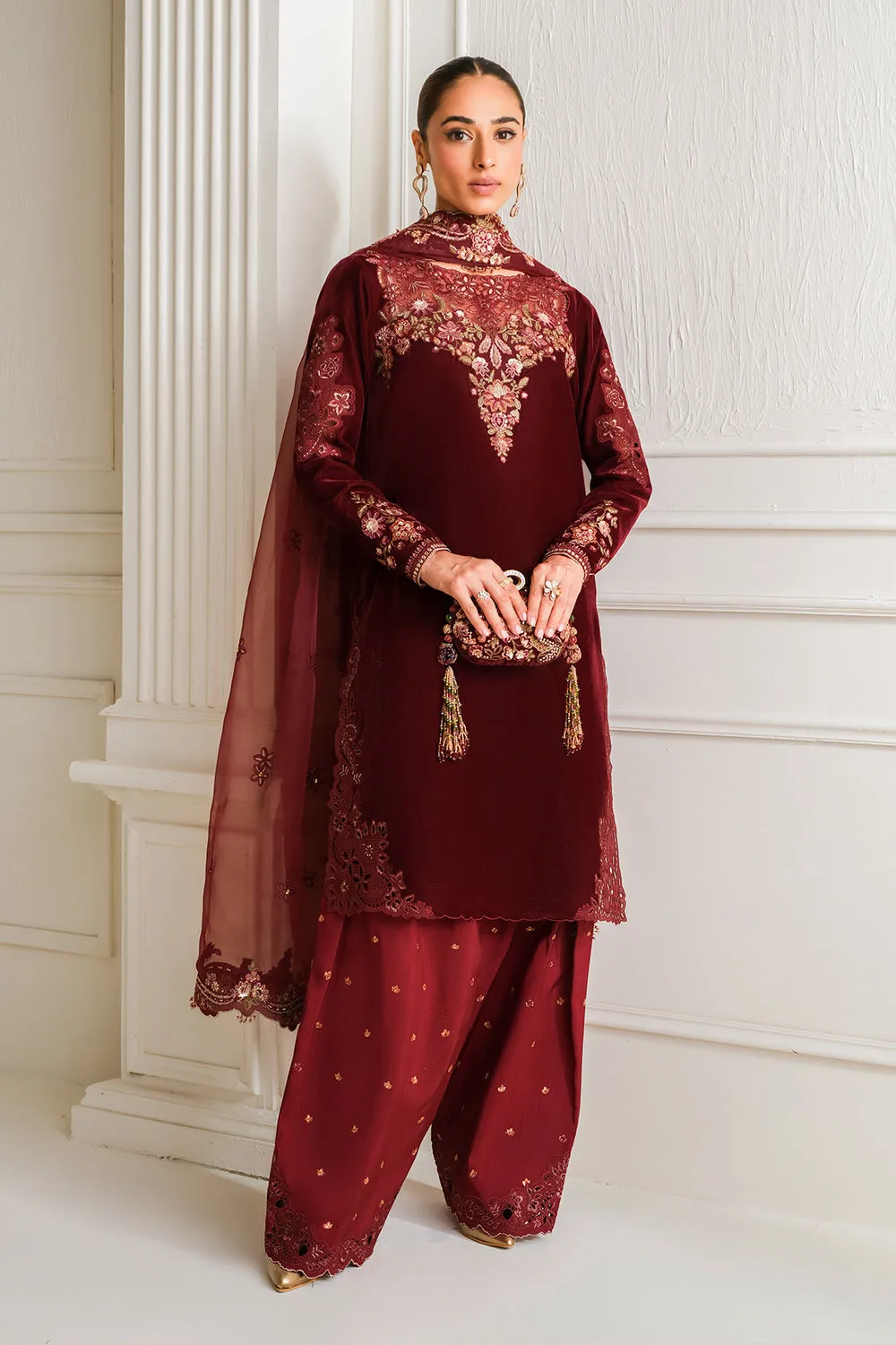 Baroque Embroidered Velvet Collection UF-747
