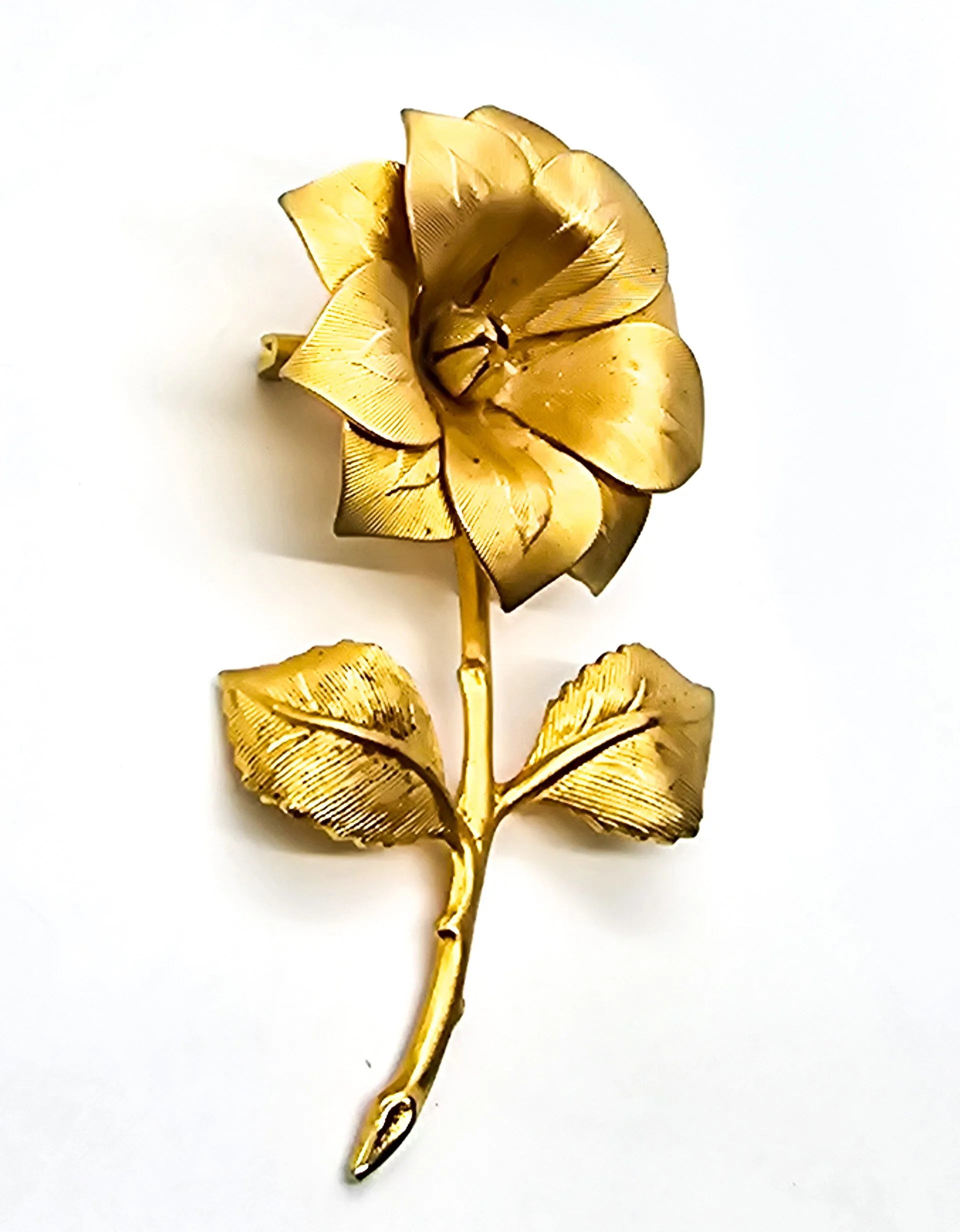 Blooming flower retro vintage brushed gold toned bridal bouquet flower brooch