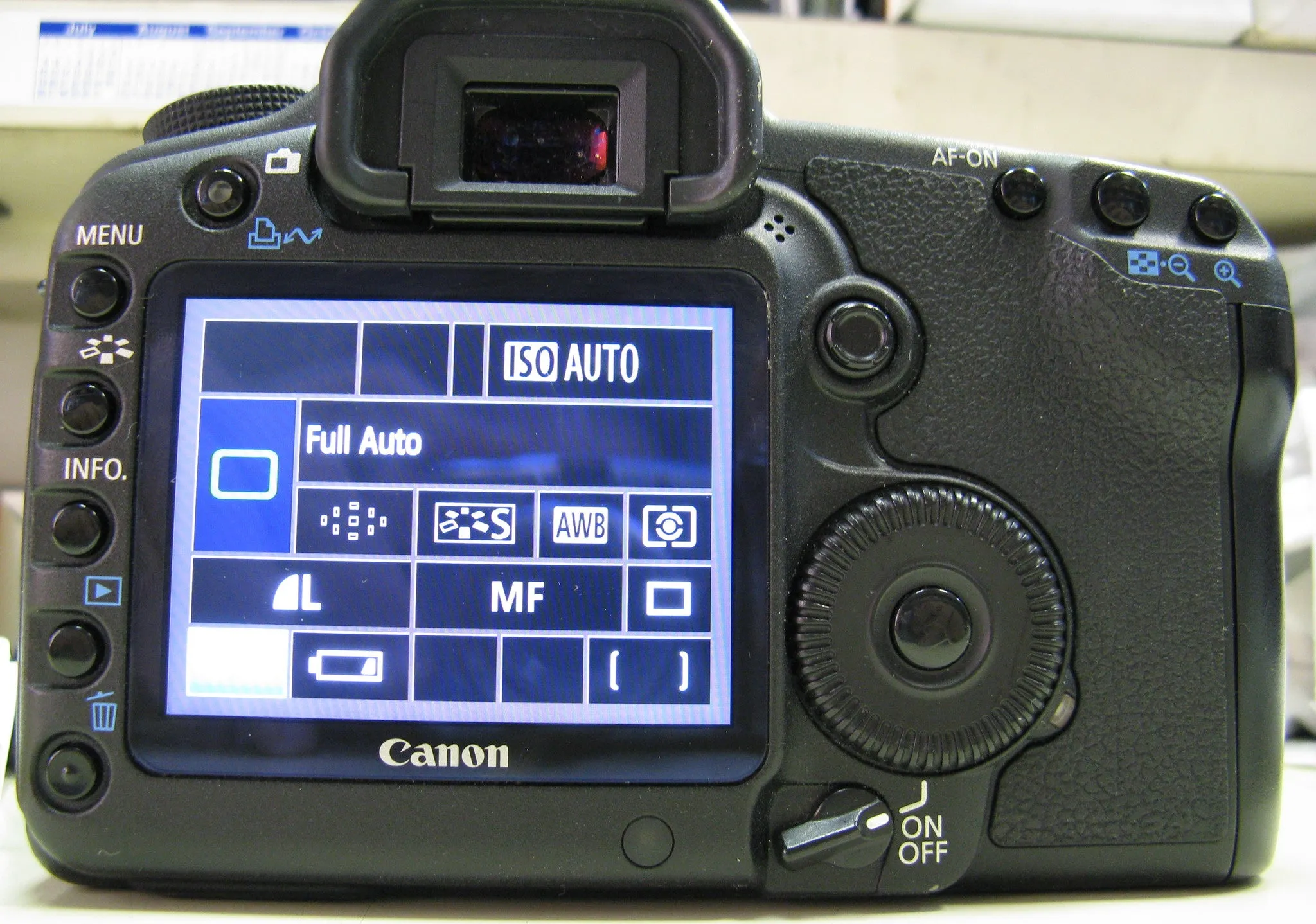 Canon EOS 5D Mark II Body Only