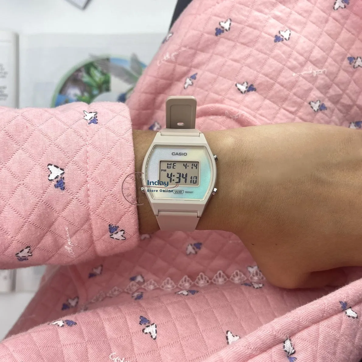Casio Digital Women's Watch LW-205H-4A Digital Resin Band Resin Glass