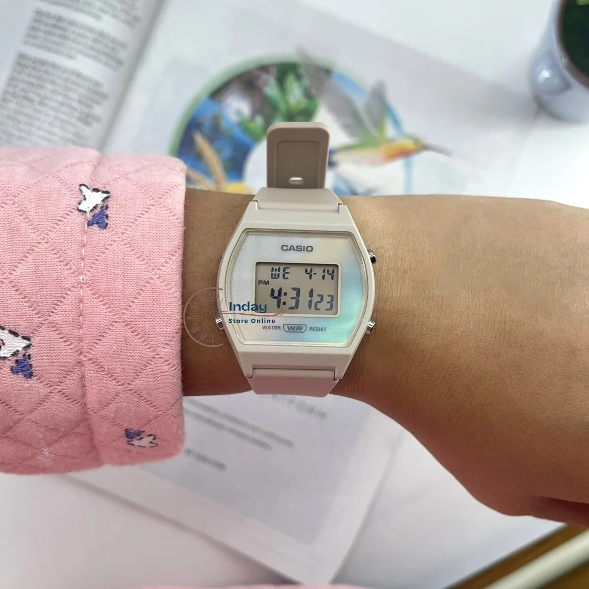 Casio Digital Women's Watch LW-205H-4A Digital Resin Band Resin Glass