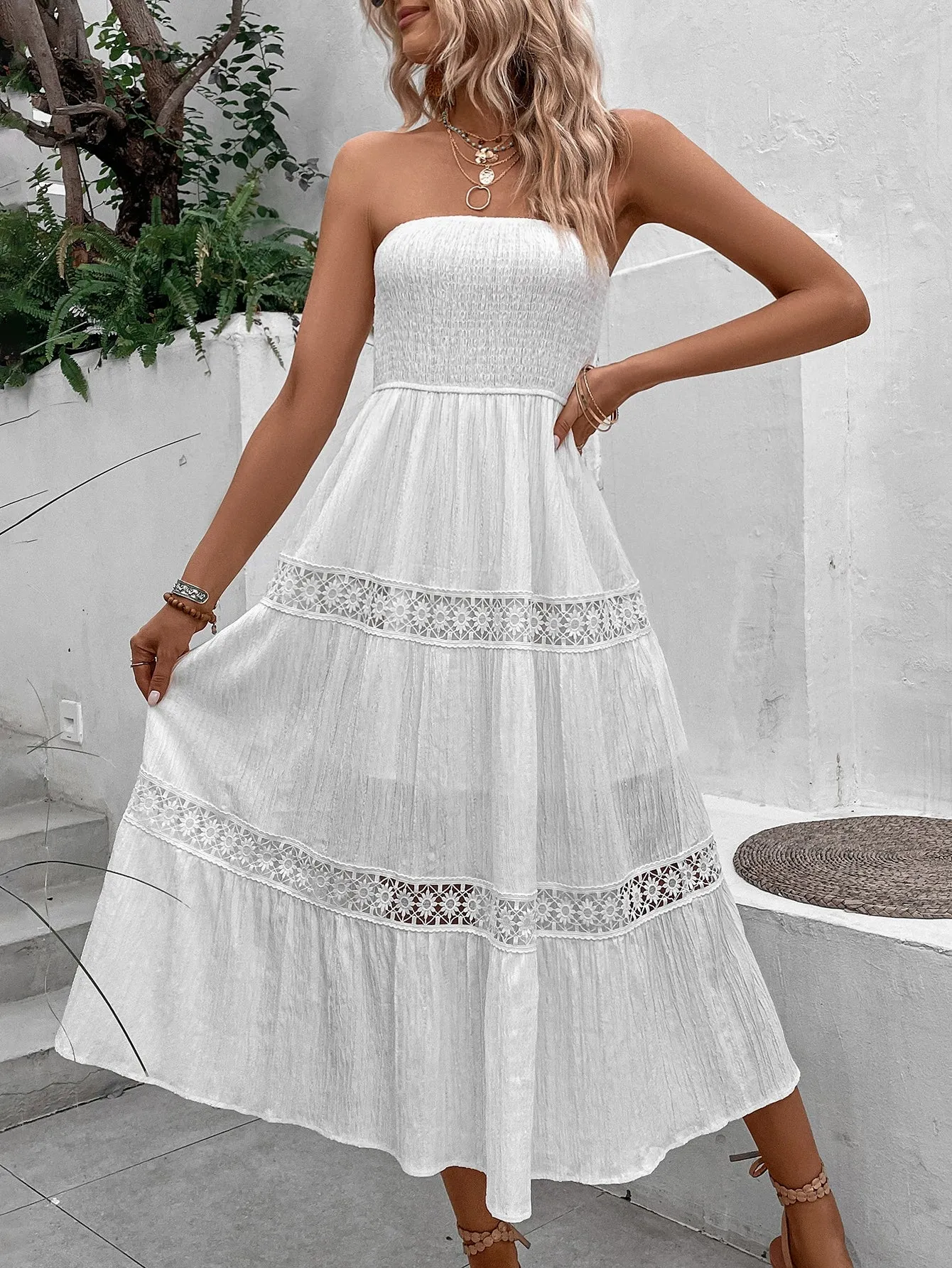 Cherry Vibes: Vestido A con encaje para tus vacaciones 🌴
