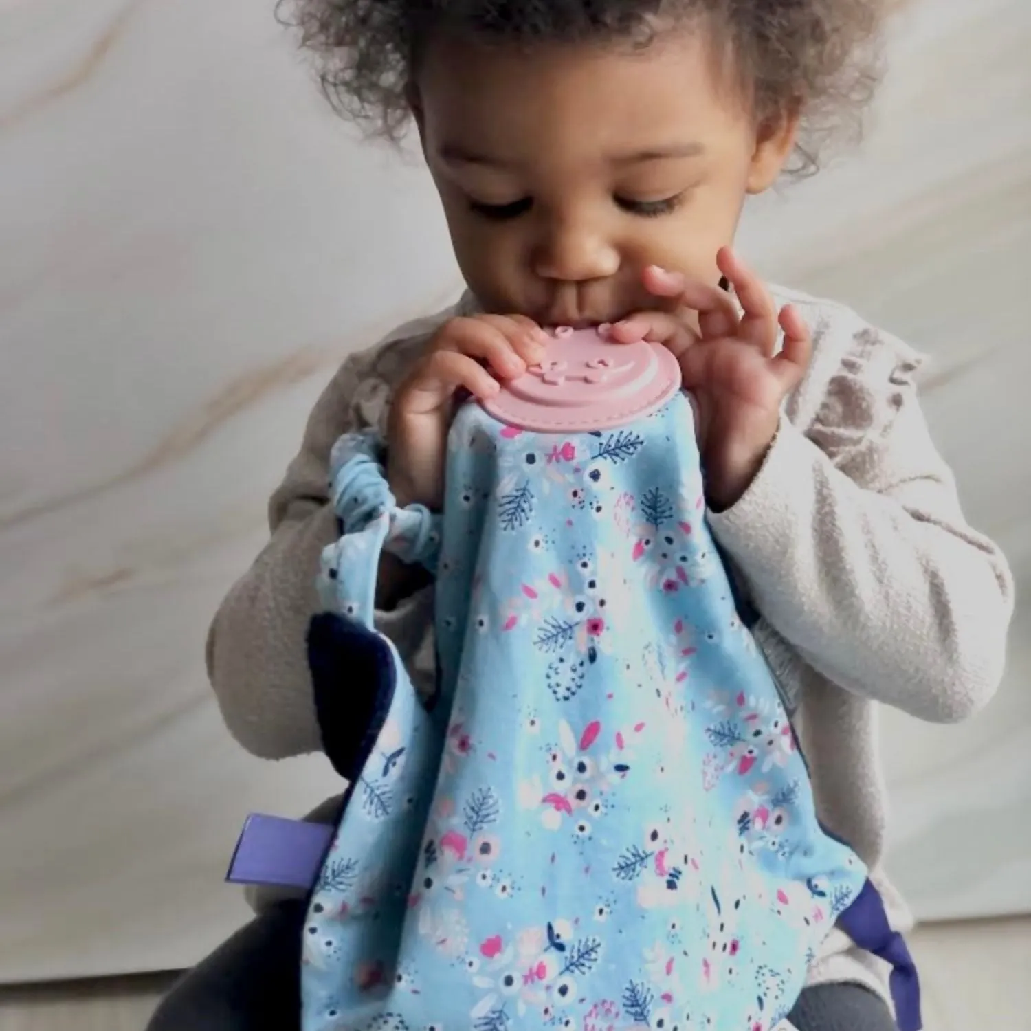 Comfort Chew | Botanical Print