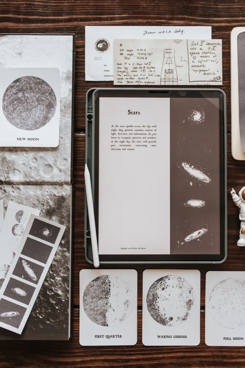 Curio Nature Society Field Guide Issue 5- NIGHT SKY