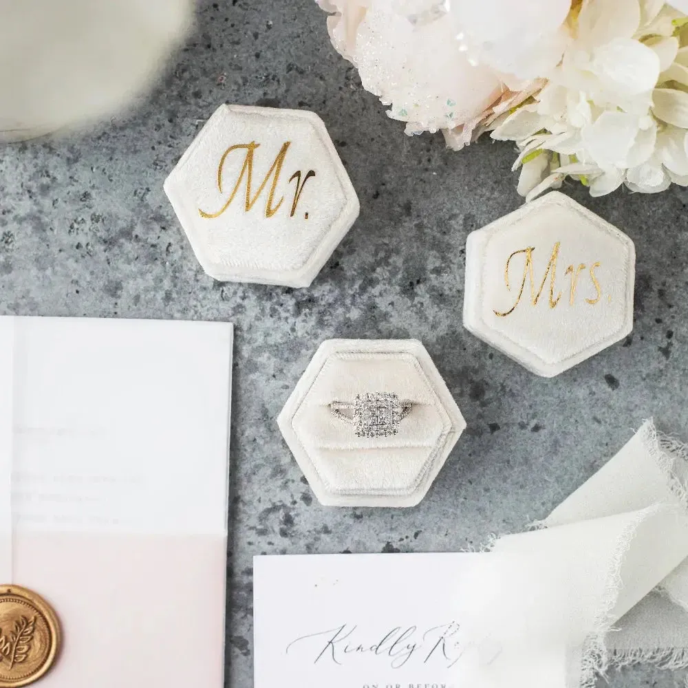 Custom Hexagon Velvet Ring Box Double Slot For Wedding Ceremony Engagement Decoration Velvet Ring Display Personalized Gift