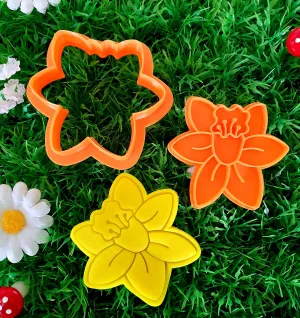 Daffodil Cookie Cutter and Embosser 65mm