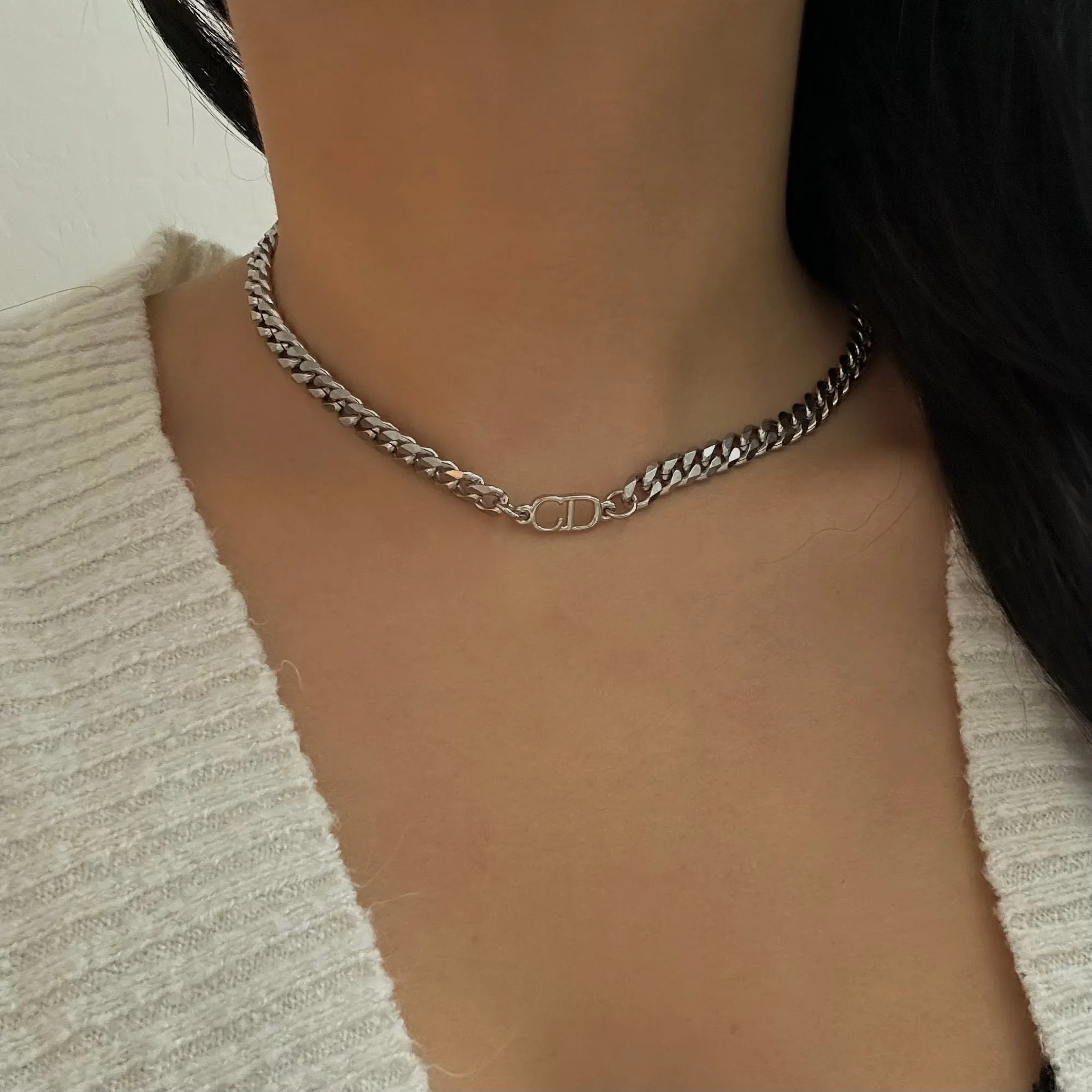 DIOR CD SILVER NECKLACE