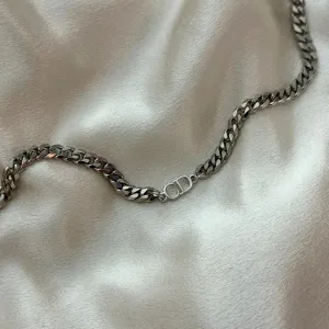 DIOR CD SILVER NECKLACE