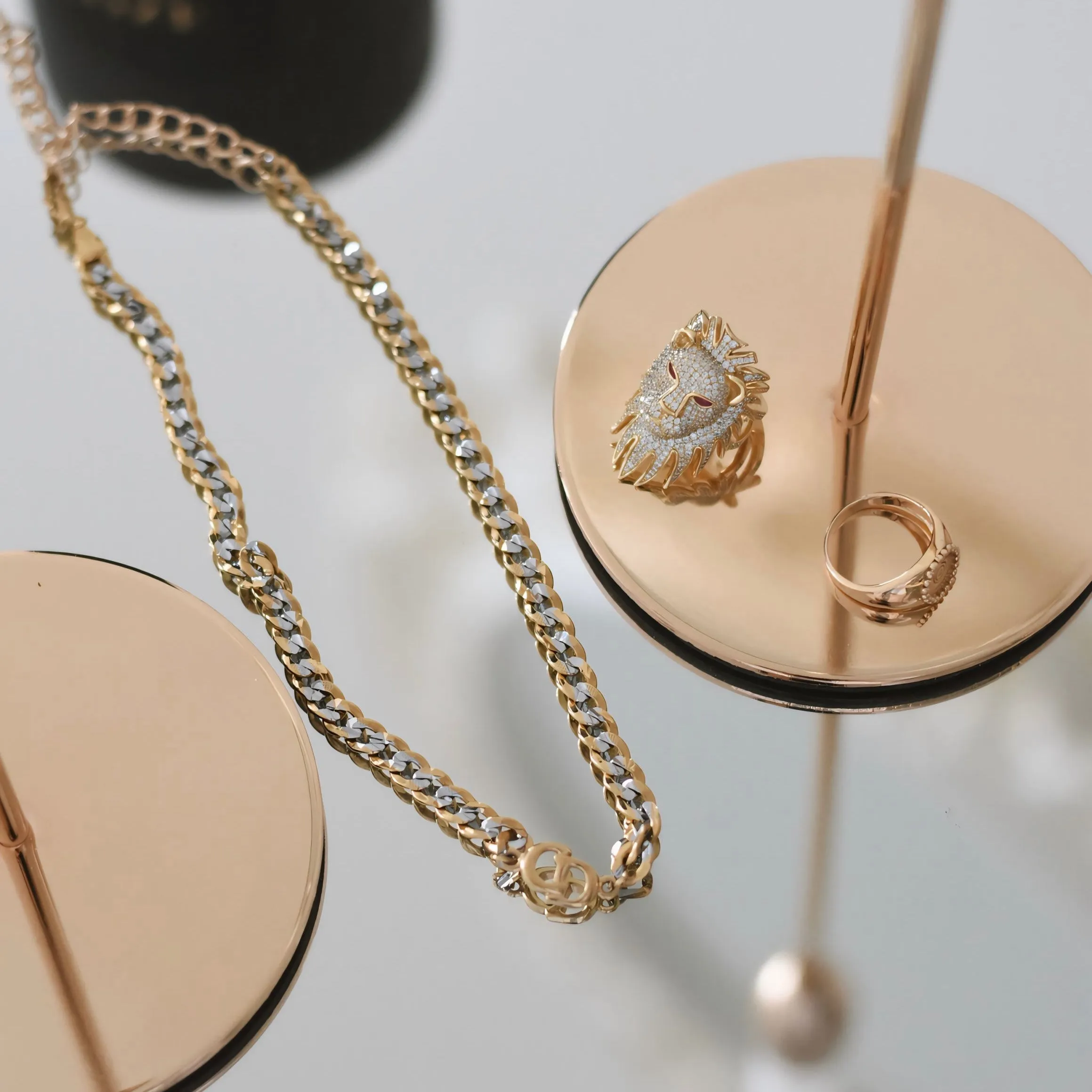 DIOR CD TWO-TONE CHOKER