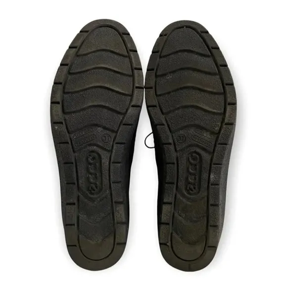 Ecco Black Soft Suede Lace Up Booties