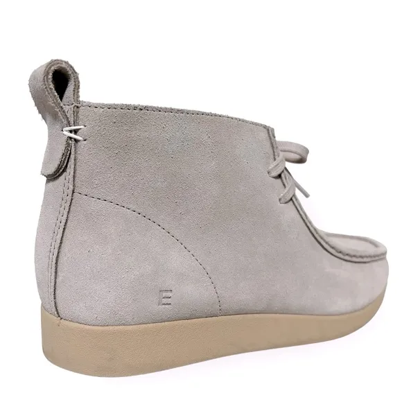 Everlane The Moc Toe Leather Chukka Desert Boot in Stone Grey Suede Like New 9