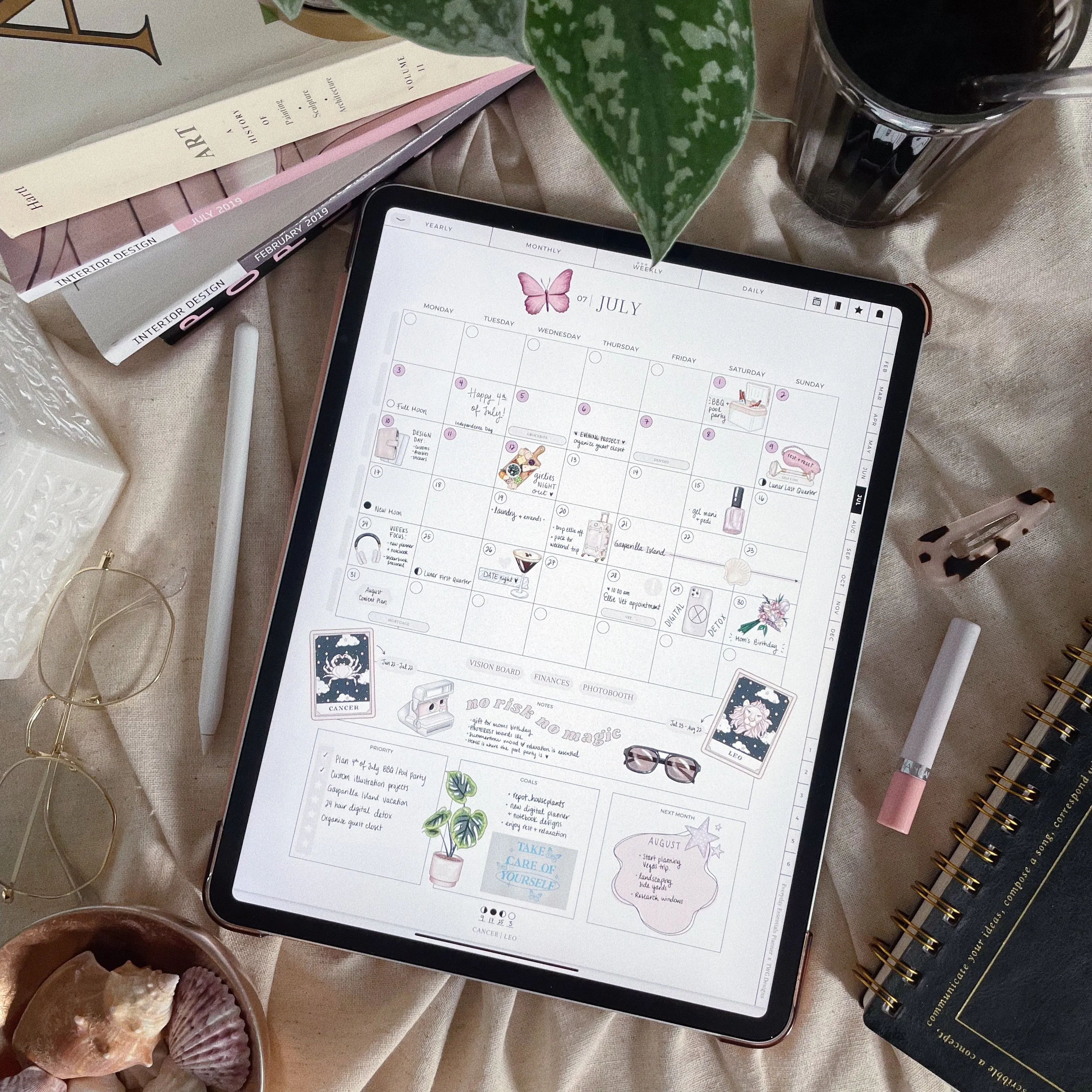 Everyday Essentials Life Planner