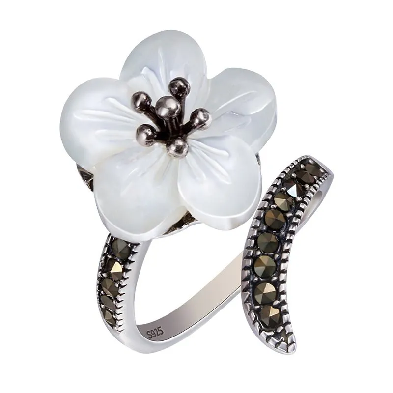 Exclusive Flower Vintage Ring