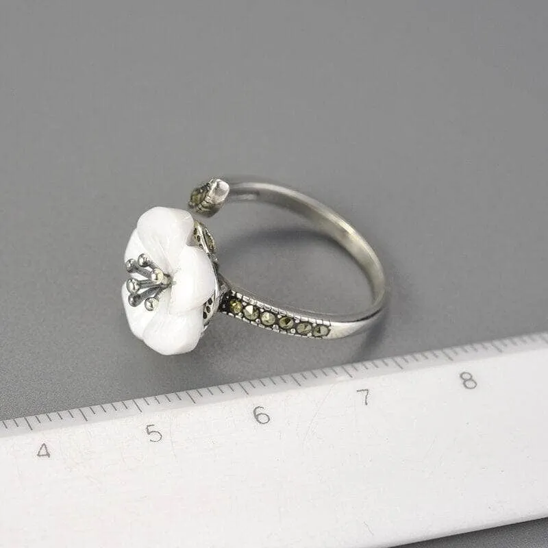 Exclusive Flower Vintage Ring