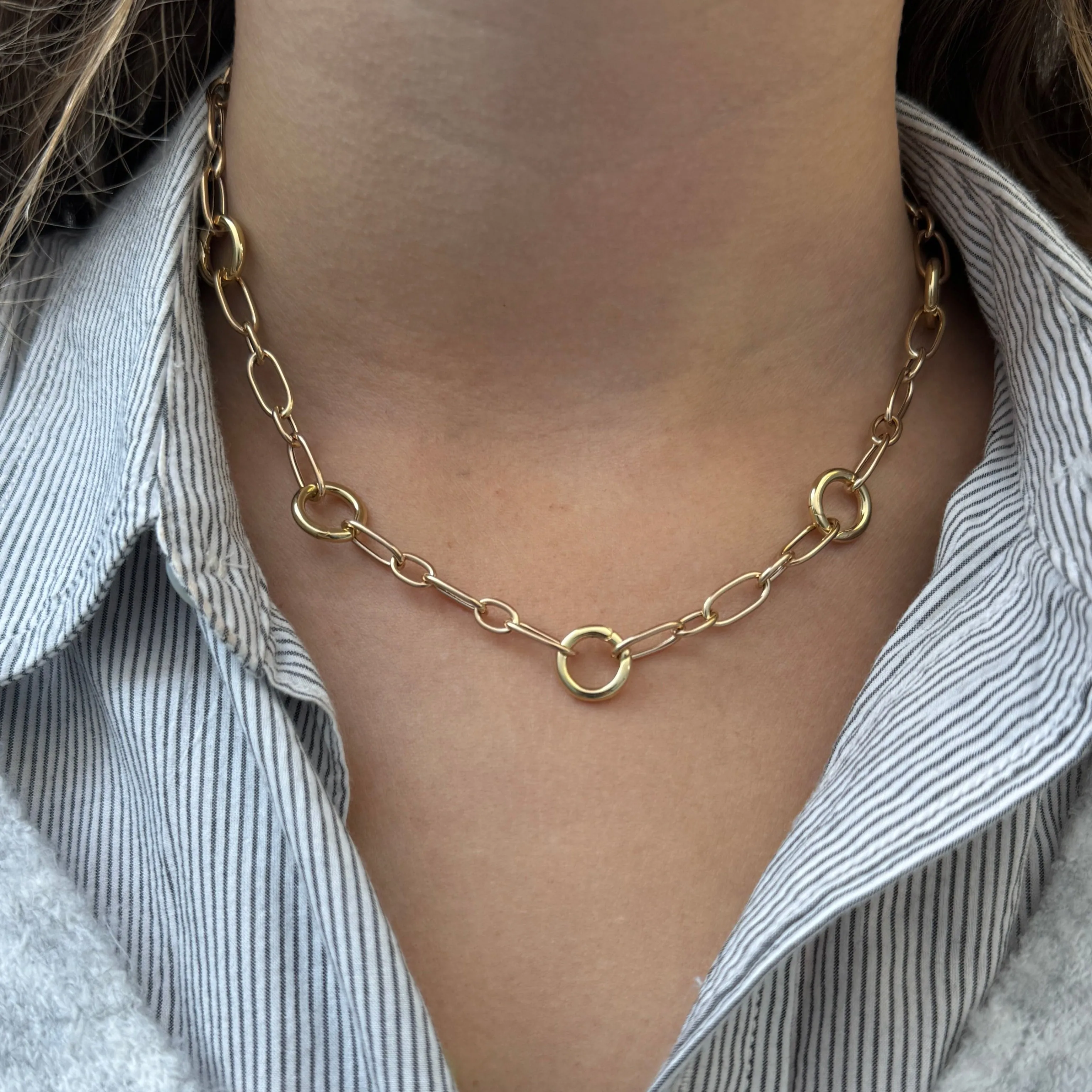 Five-Charm Holder Station Mixed Oval Link Necklace