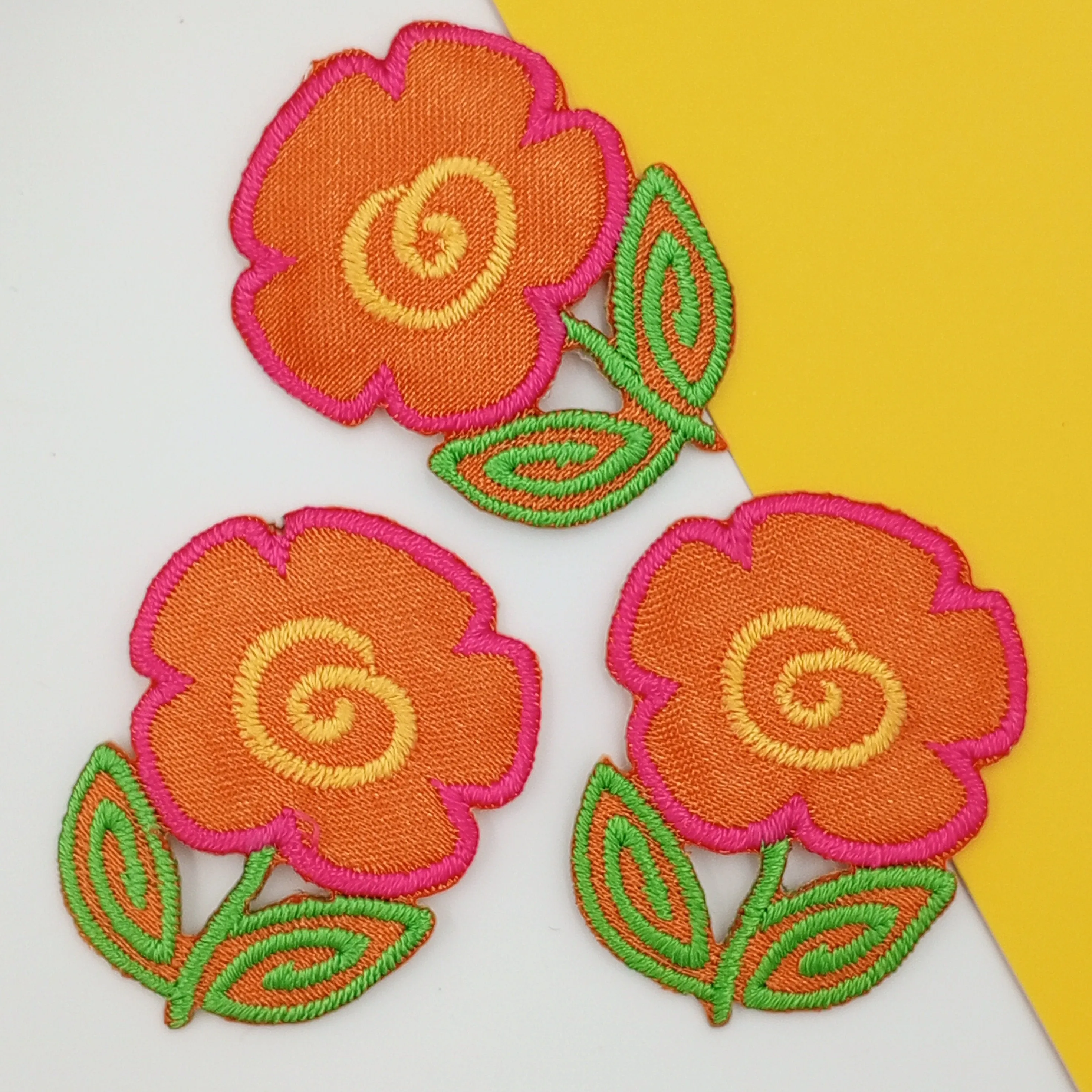 FLORAL VINTAGE applique orange yellow pink green Flower Patches #267