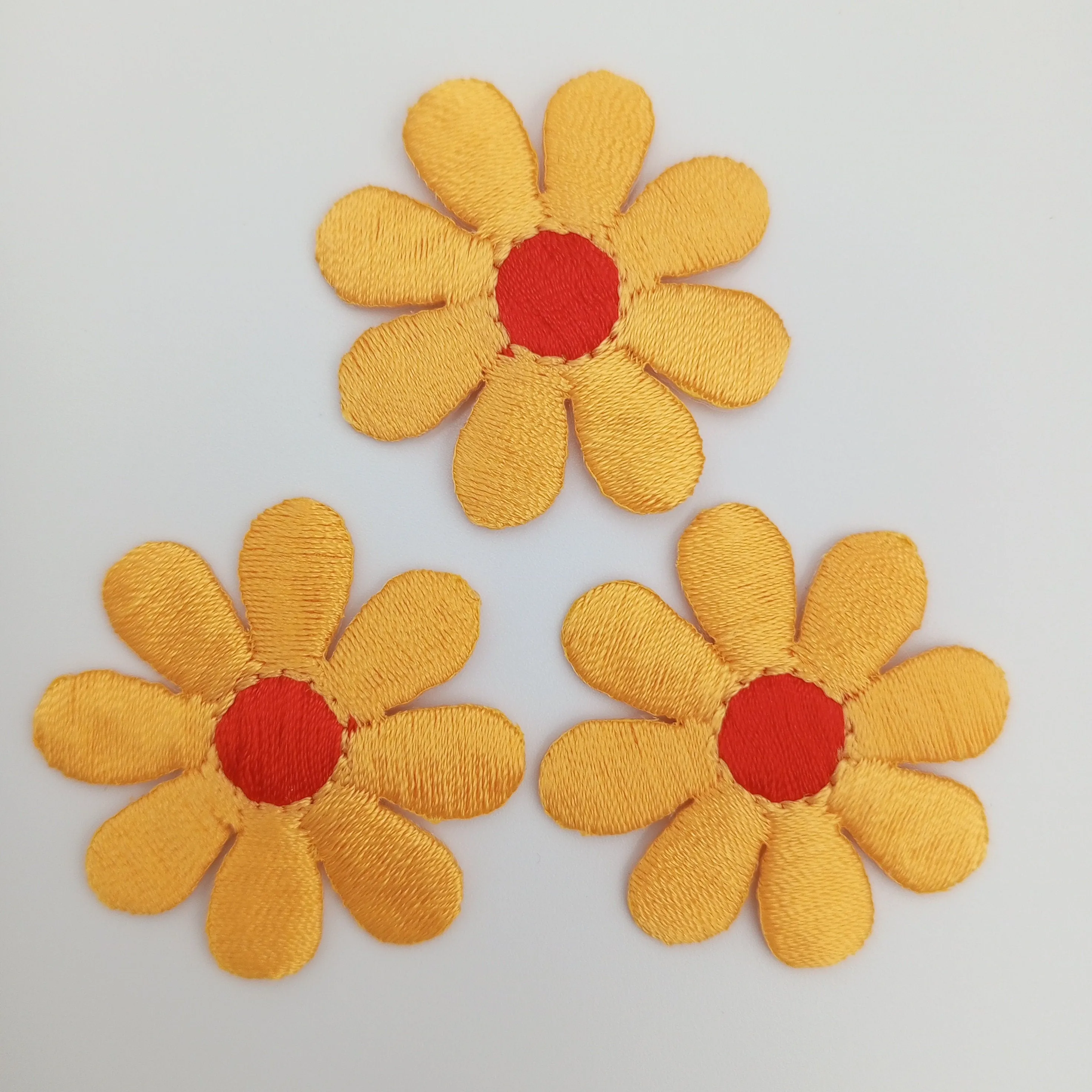 FLORAL VINTAGE applique red golden yellow Flower Patches #269