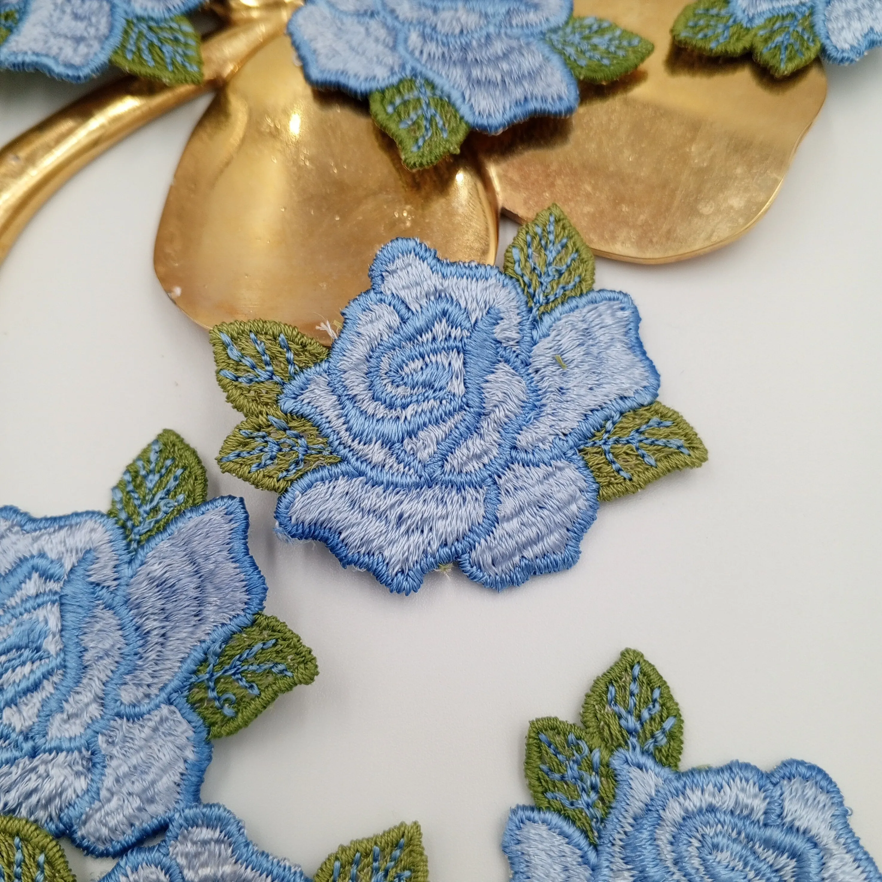 FLORAL VINTAGE appliques blue green flower Patches #243