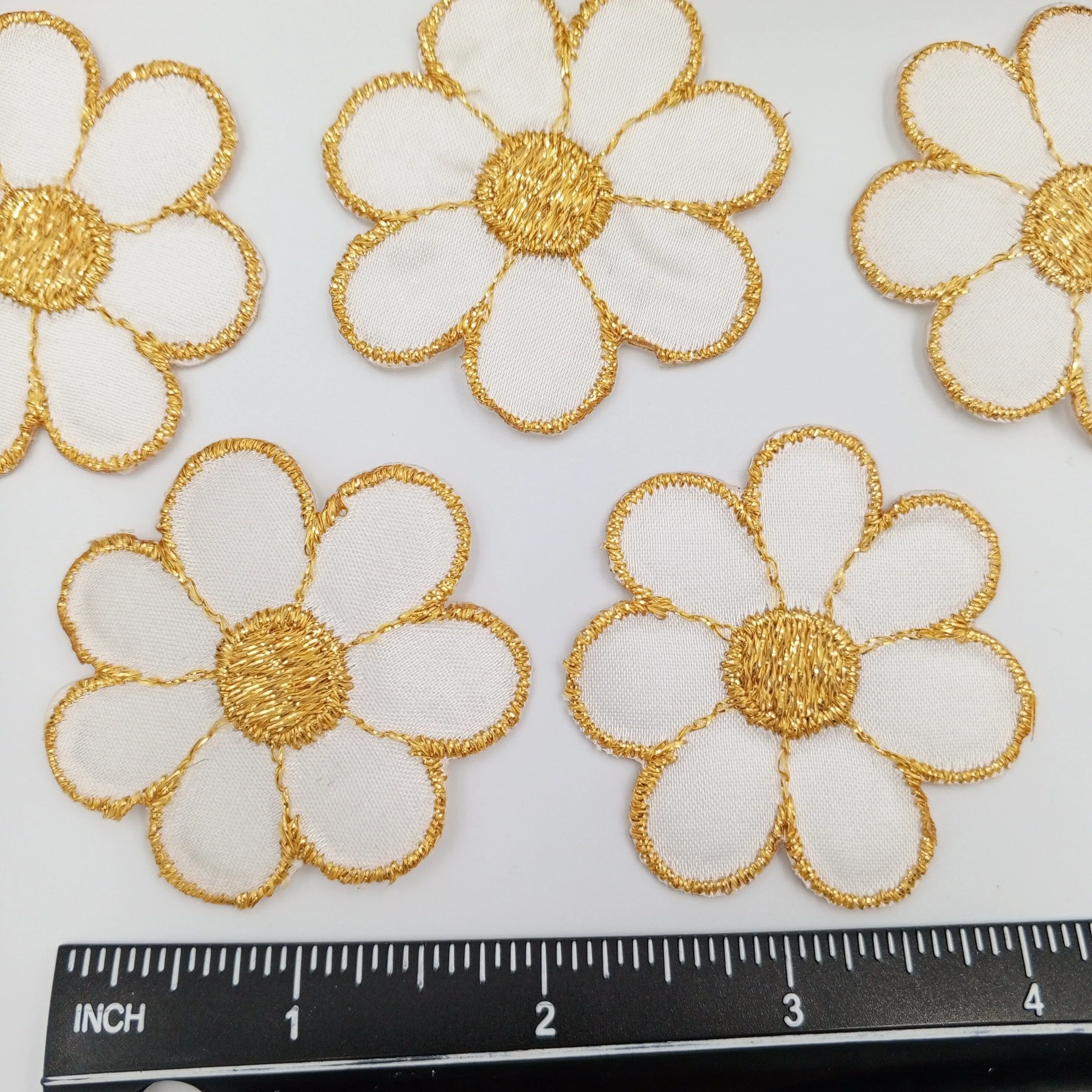 FLORAL VINTAGE appliques gold white flower Patches #263