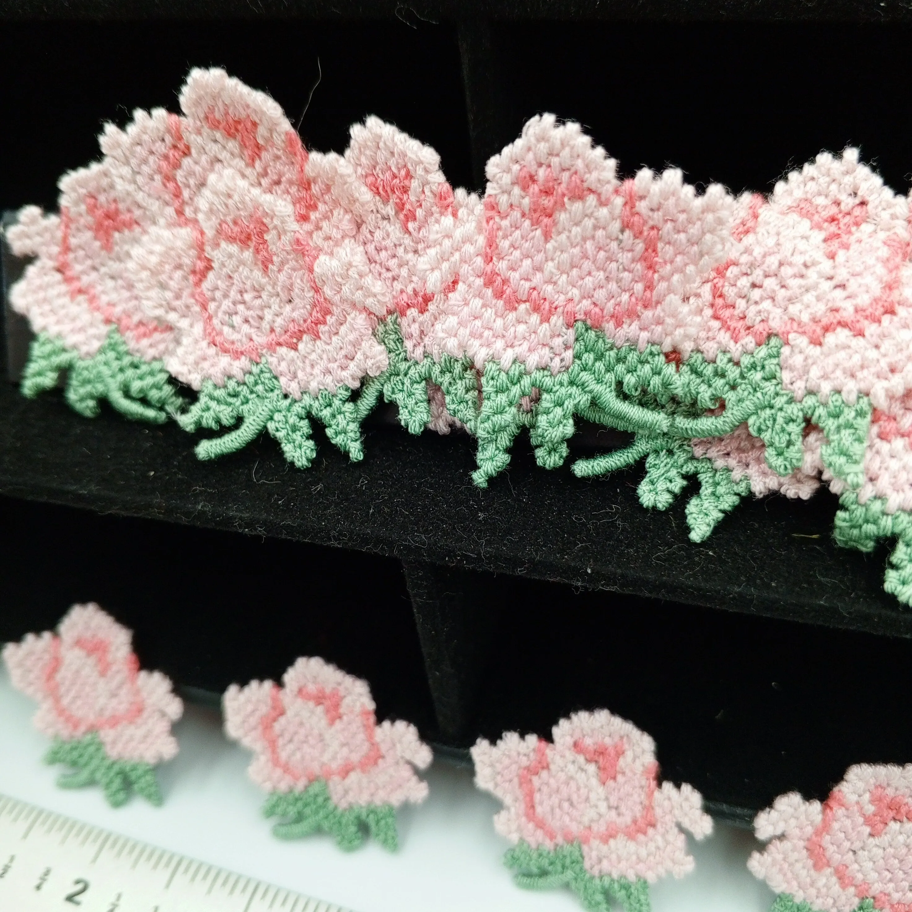 FLORAL VINTAGE appliques pink flower Patches #178