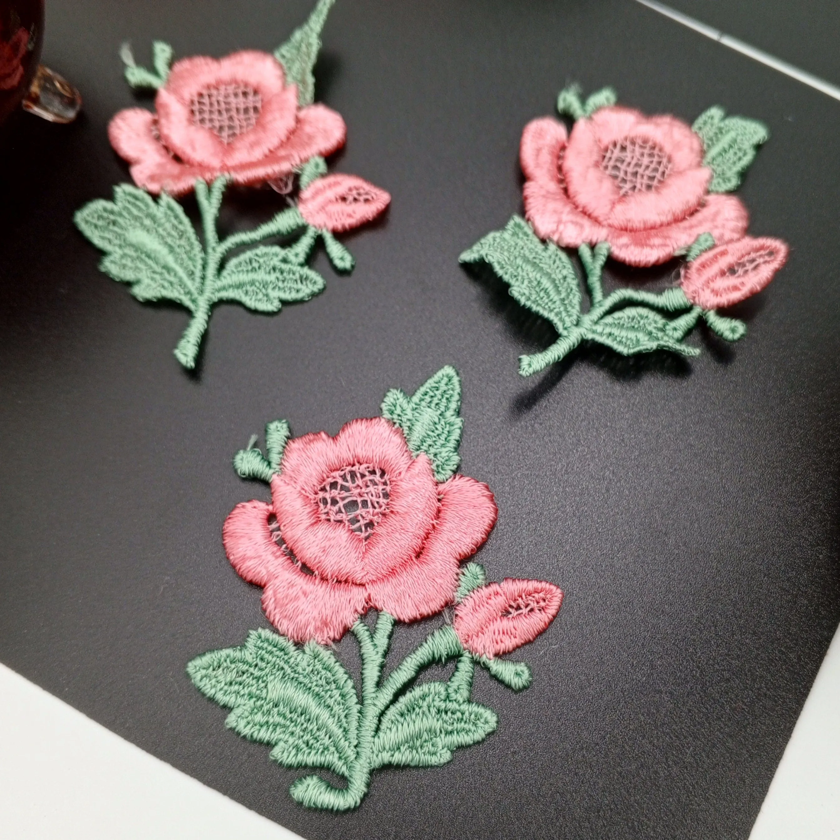 FLORAL VINTAGE appliques pink green flower Patches #251