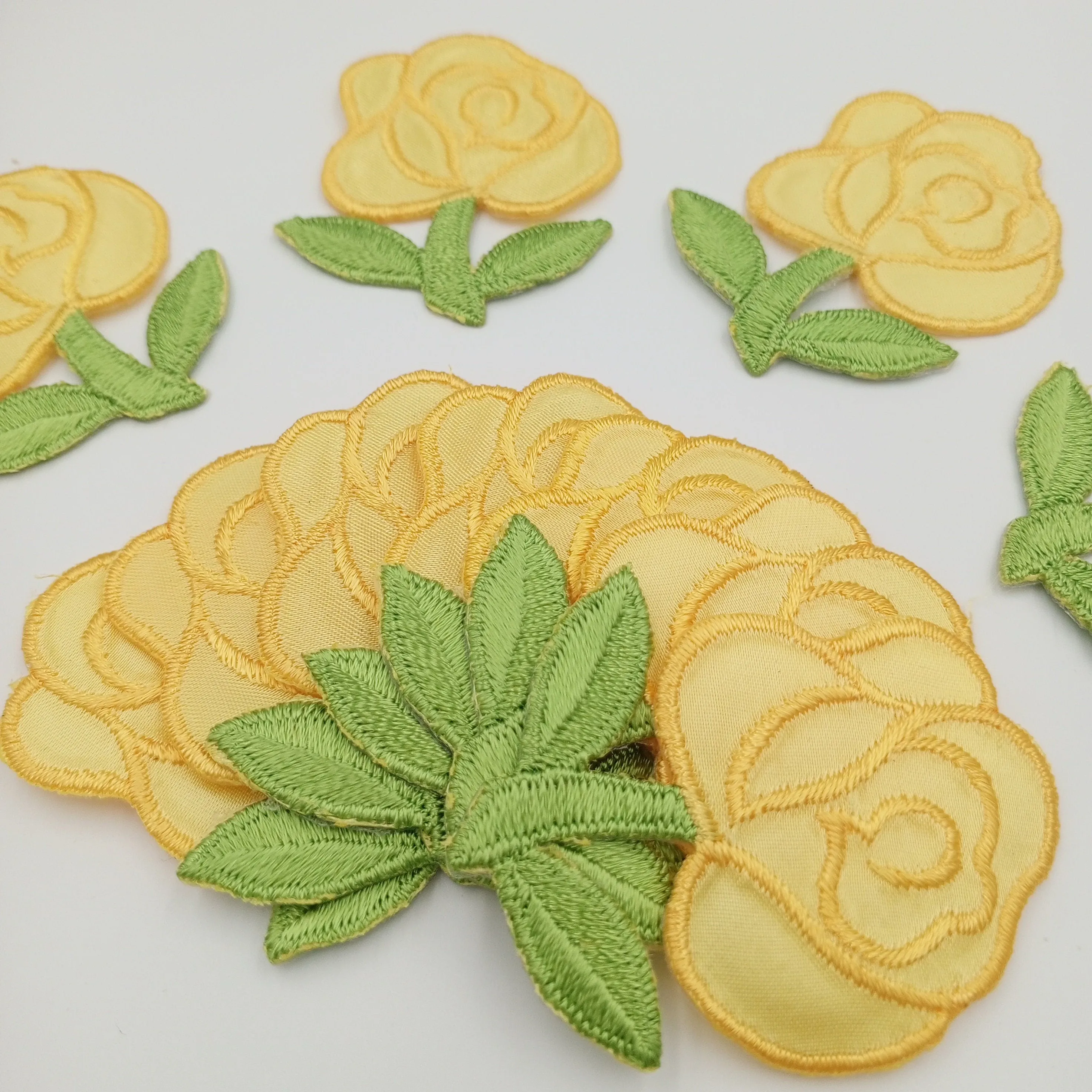 FLORAL VINTAGE appliques yellow green flower Patches #271