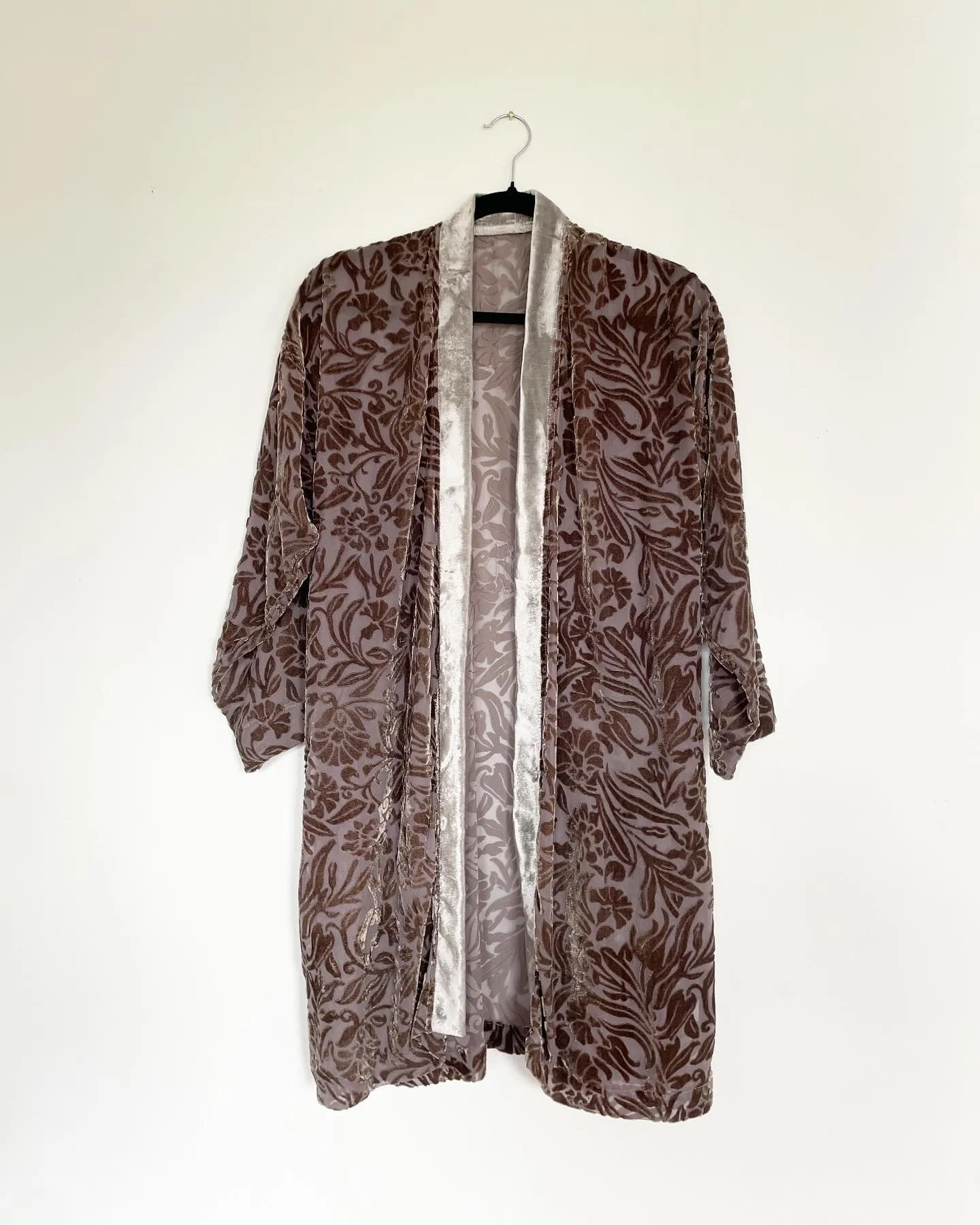 Grey Burnout  Velvet Caftan with Bull Skull Artwork