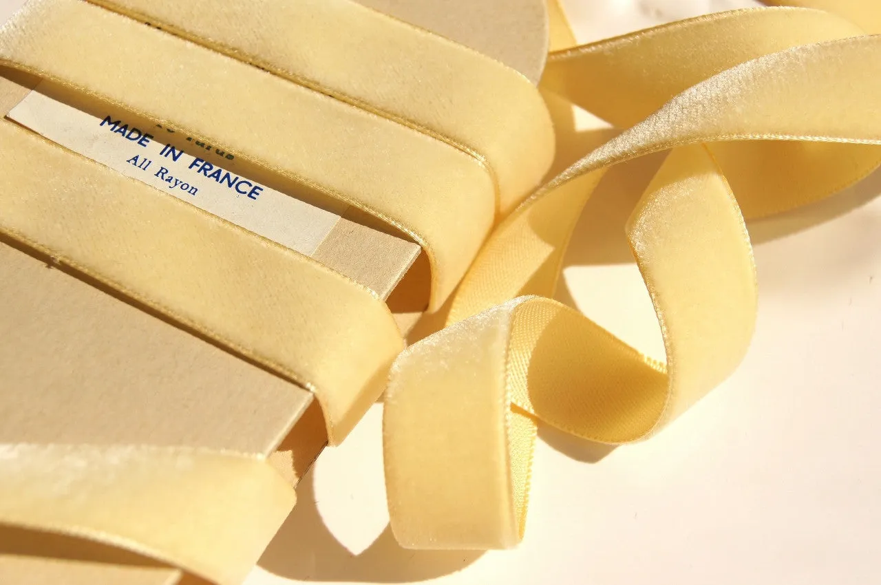 Honey Velvet Ribbon Vintage from France 16mm