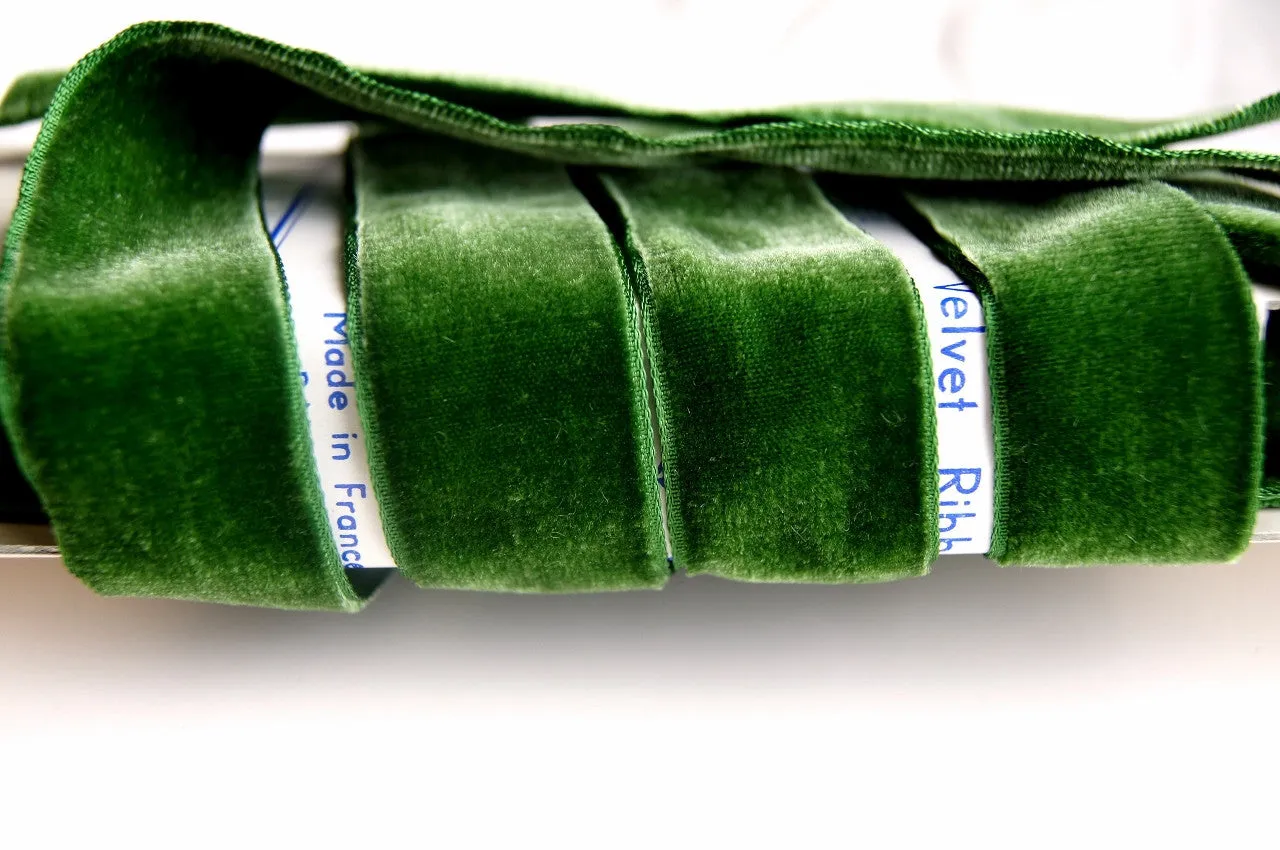 Hunter Green Velvet Ribbon Vintage from France 24mm