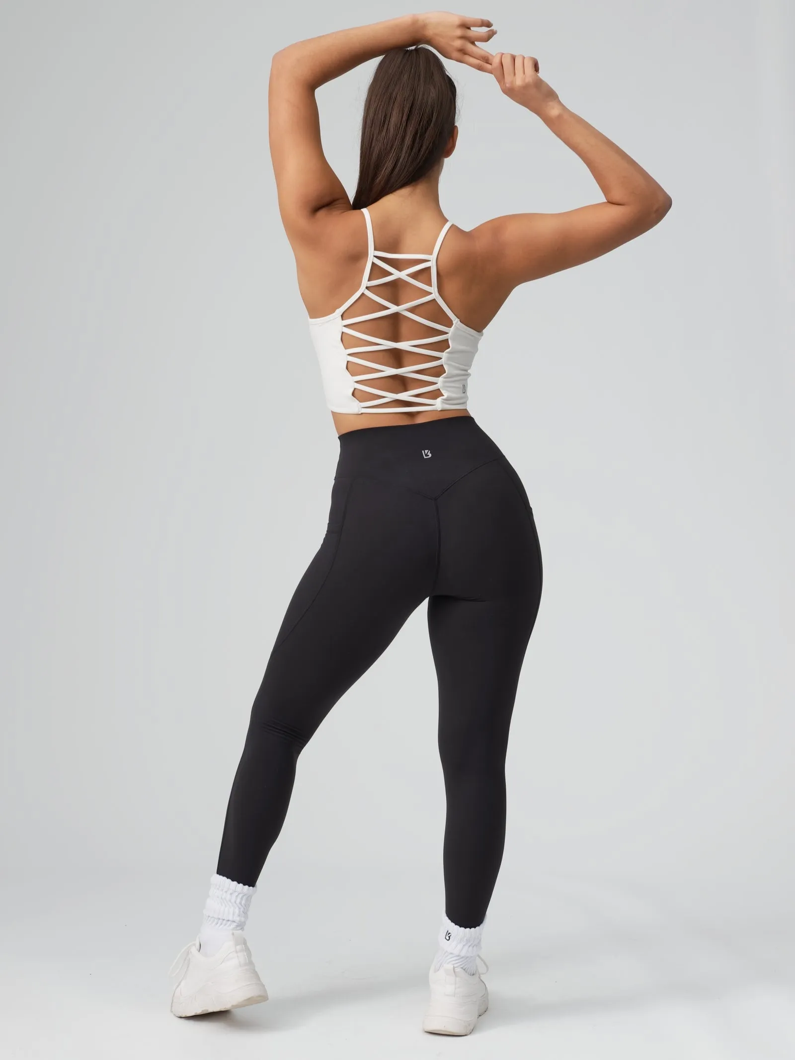 Ivy Crop - Ivory