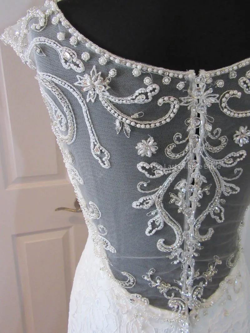 Jacquelin Exclusive 19028
