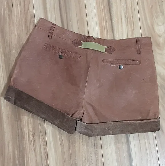 Jakett…etc Anthropologie Brown Flat Front Suede Leather Shorts Size 8.