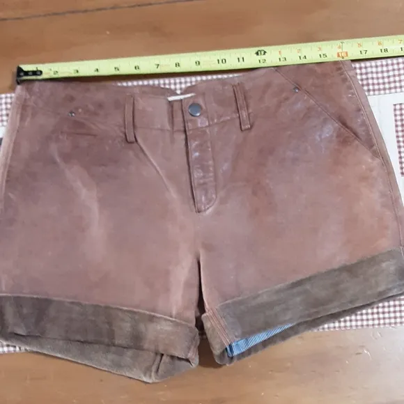 Jakett…etc Anthropologie Brown Flat Front Suede Leather Shorts Size 8.
