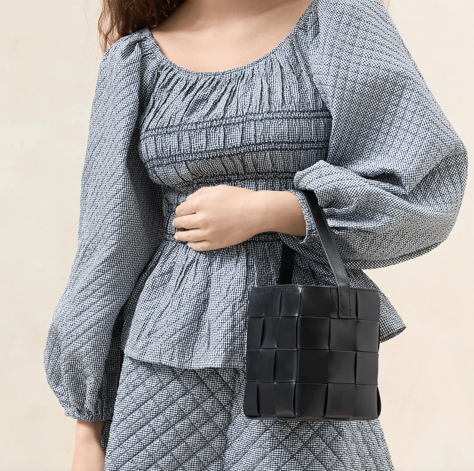 LAITH WIDE WOVEN TOP HANDLE
