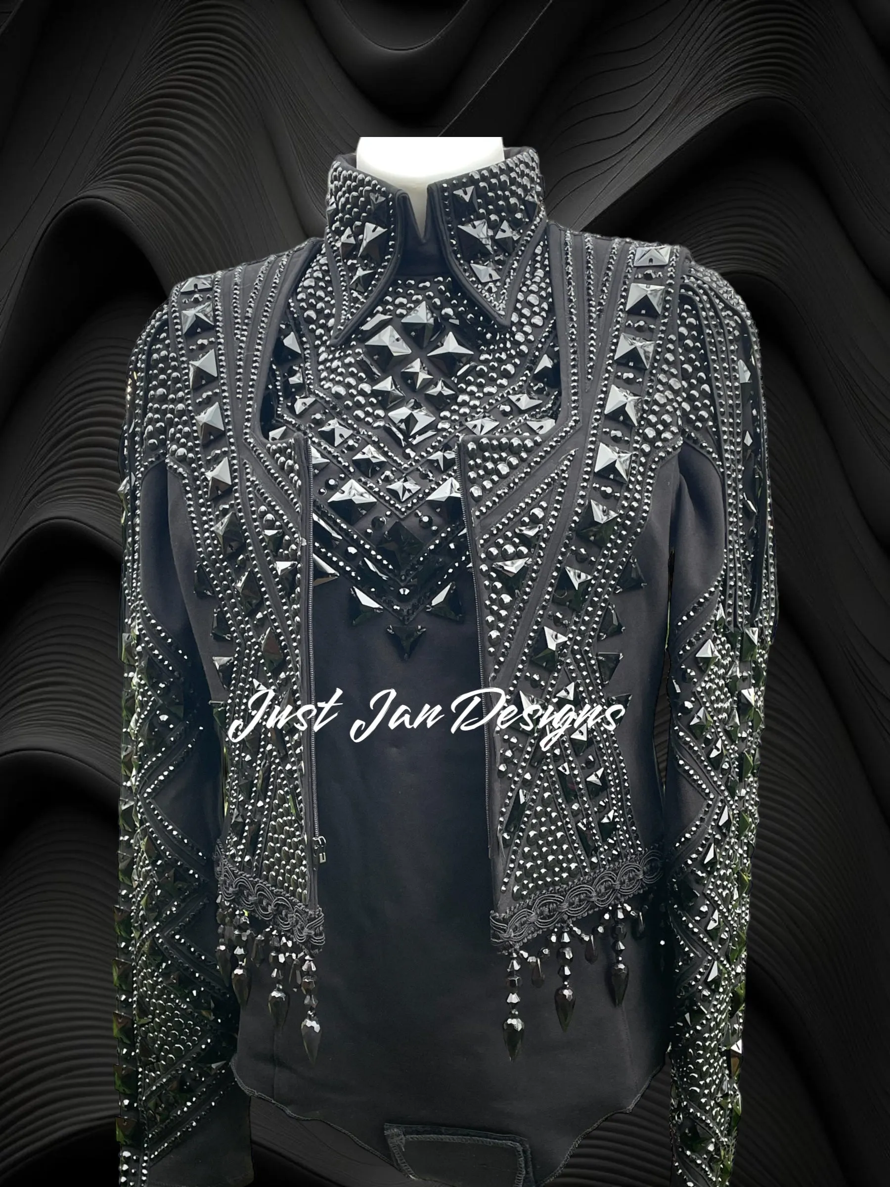 Large bolero set by Just Jan