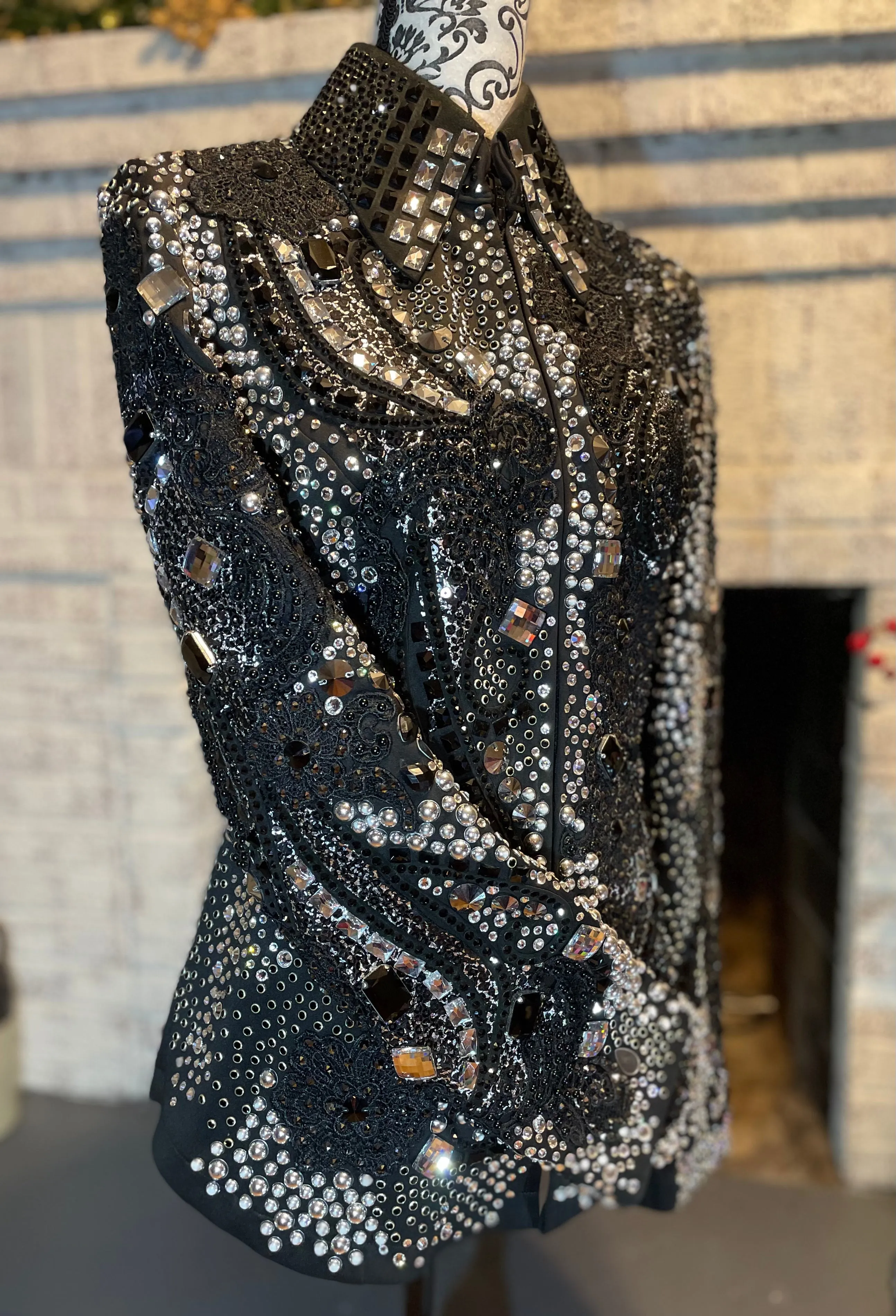 Large Lindsey James jacket SMS on consignment