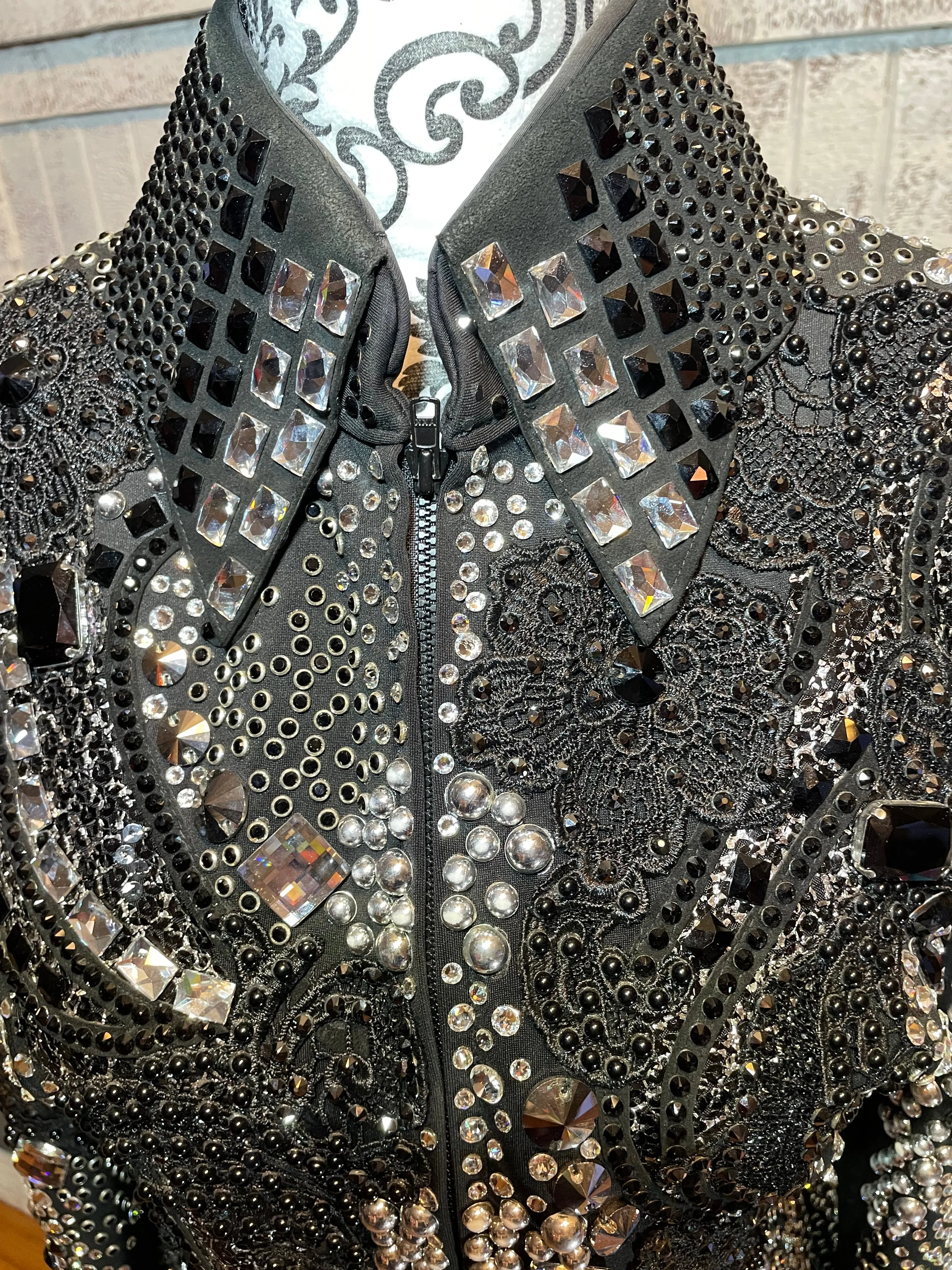 Large Lindsey James jacket SMS on consignment