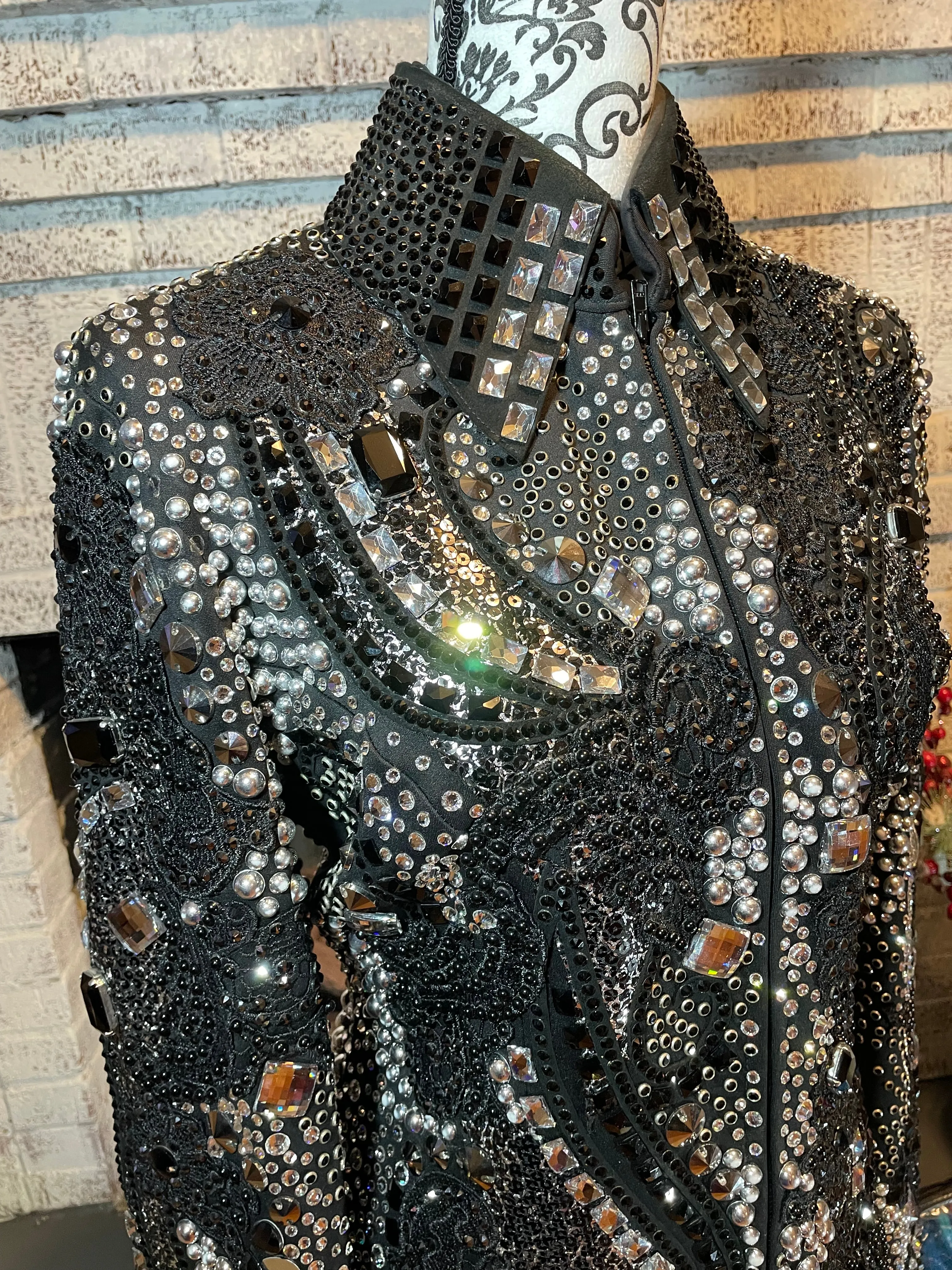 Large Lindsey James jacket SMS on consignment