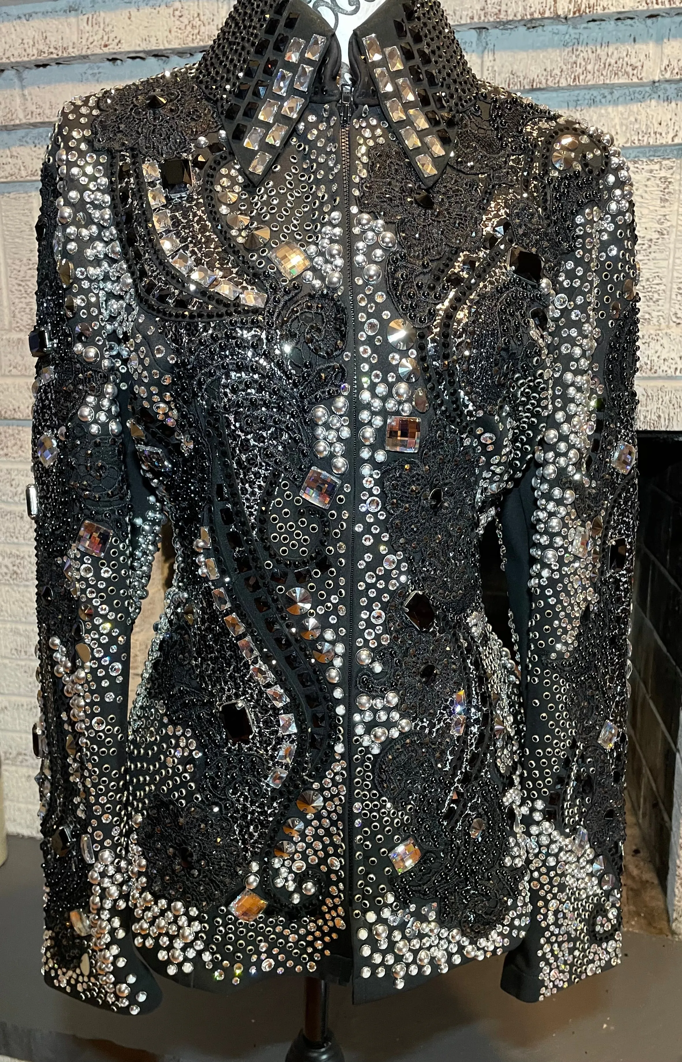 Large Lindsey James jacket SMS on consignment