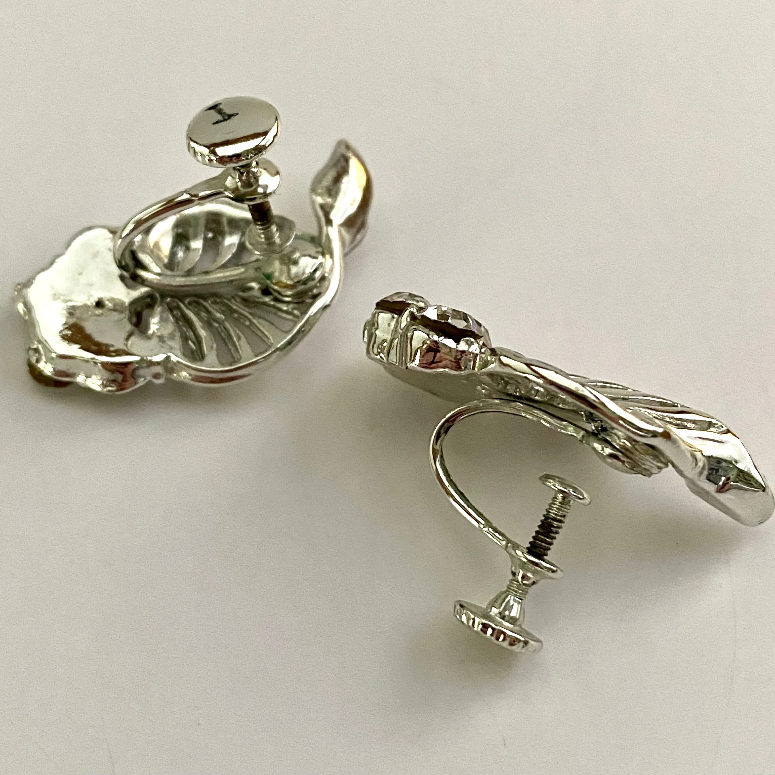 Late 50s/ Early 60s Rhinestone Flower Earrings