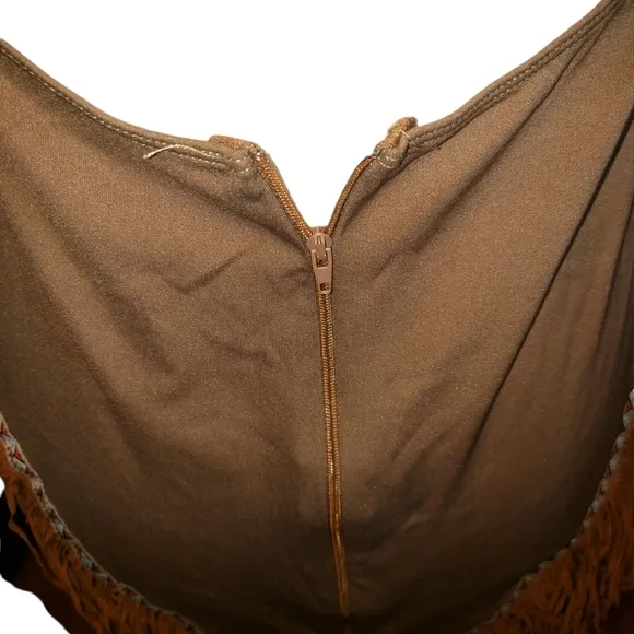 Leg Avenue Indian Squaw Costume/Lingerie