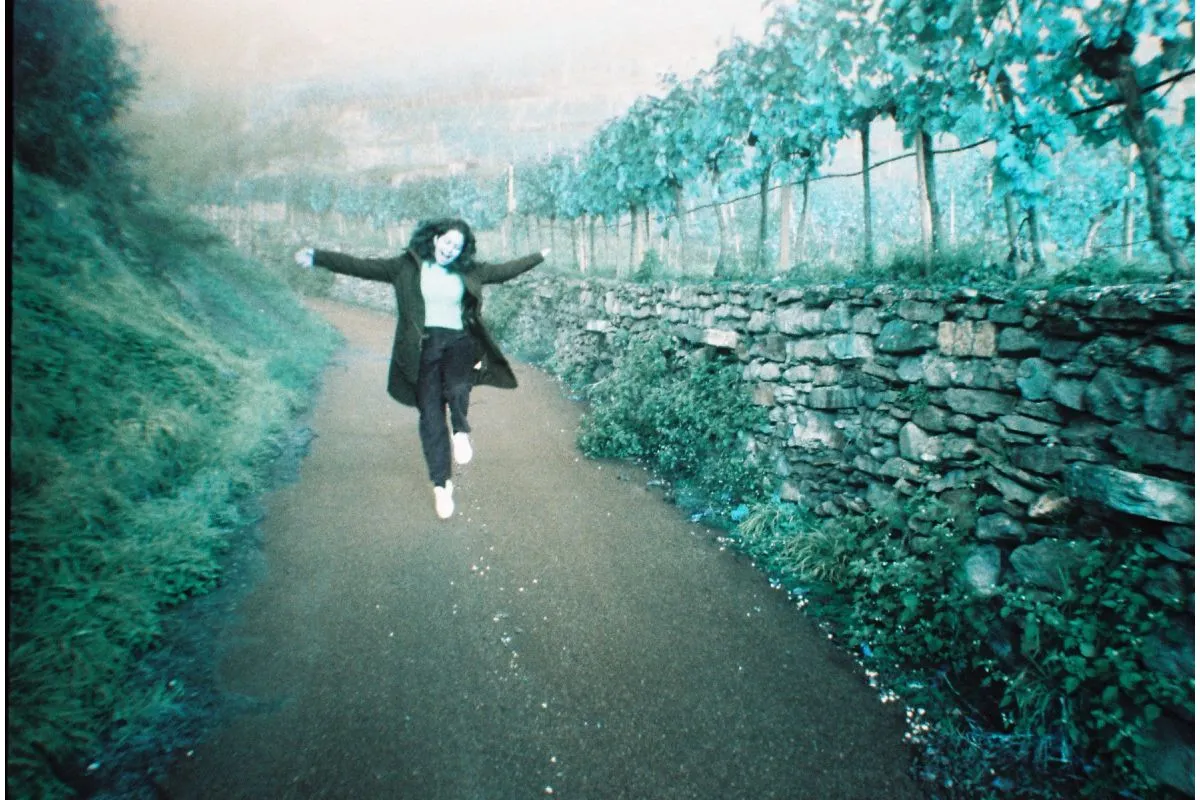 Lomography Simple-Use 35mm Film Camera - Turquoise