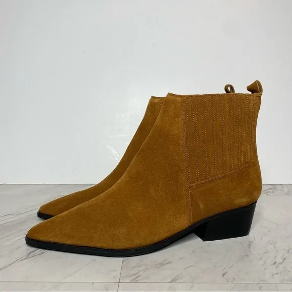 Marc Fisher Yarita Brown Suede Bootie 11M